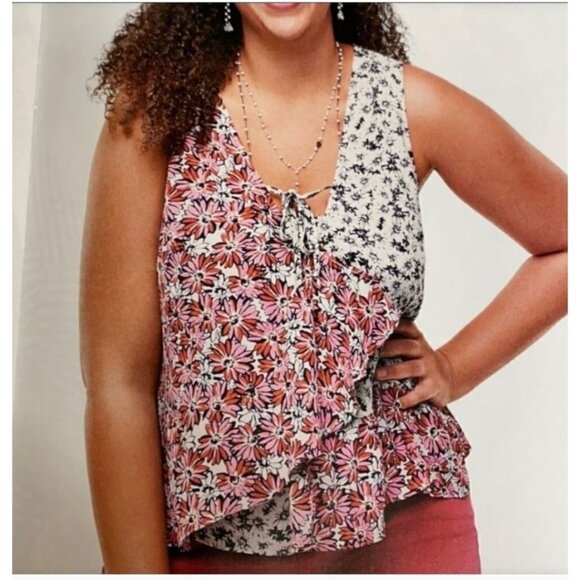 CAbi #5730 Seraphina Floral Print Ruffle V-neck Sleeveless Top - Picture 1 of 5